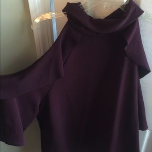 New York and co cold shoulder top size large